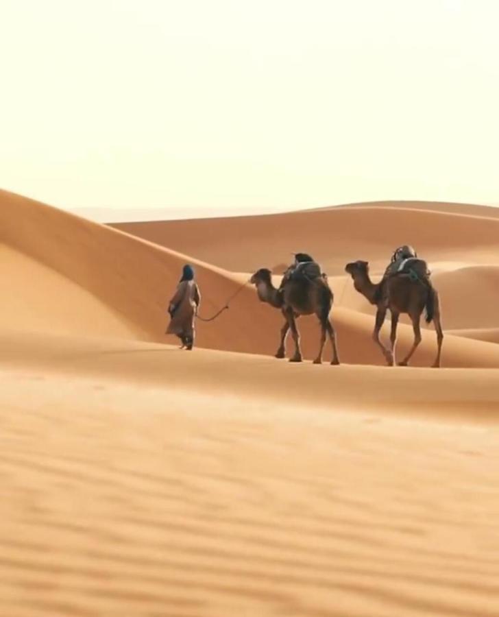 Akabar Luxury Desert Camp Merzouga Bagian luar foto