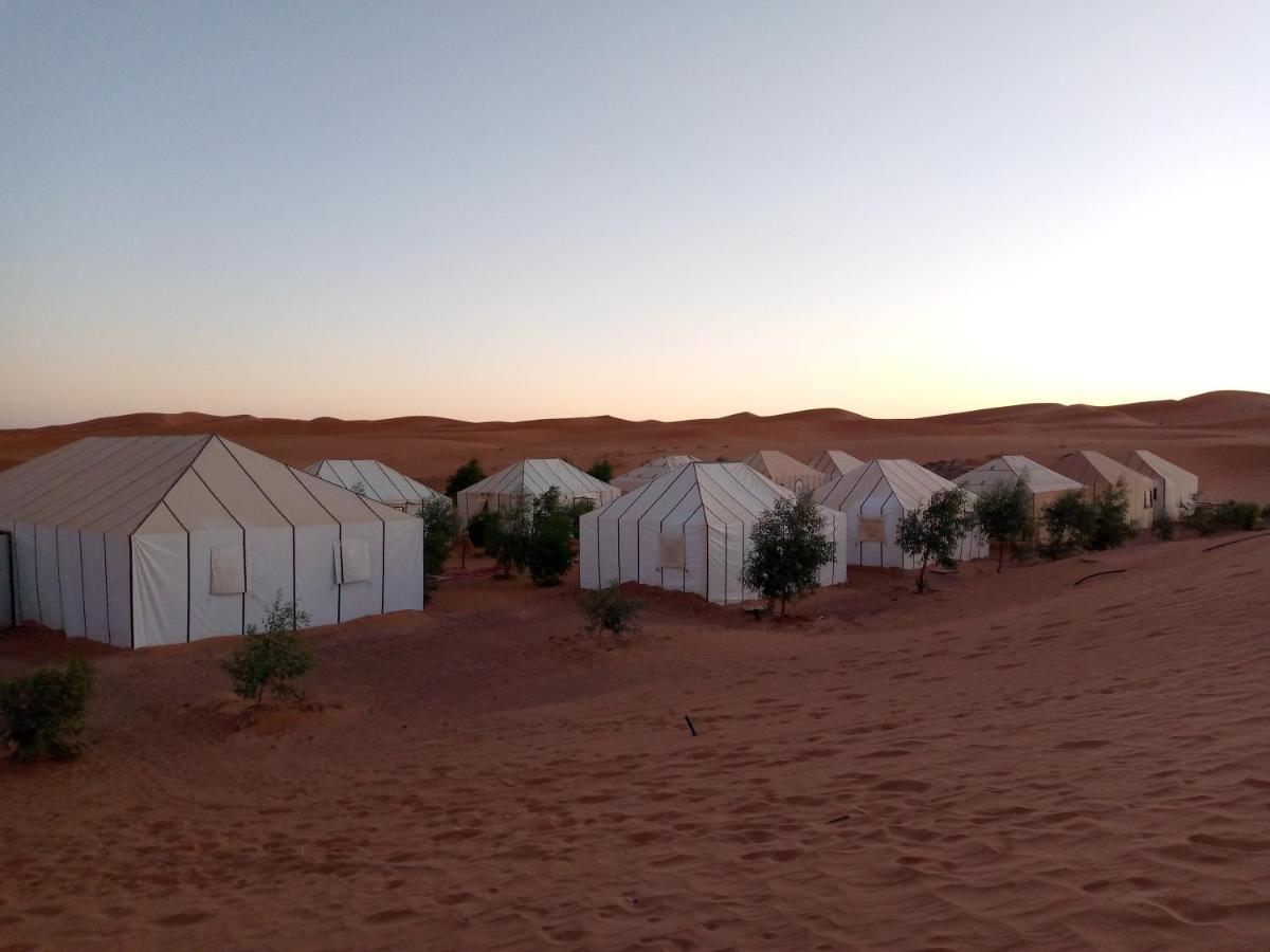 Luxury Camp & Activities Merzouga Bagian luar foto