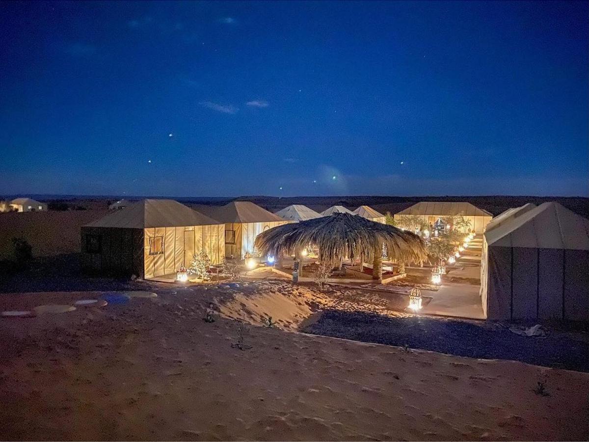 Akabar Luxury Desert Camp Merzouga Bagian luar foto