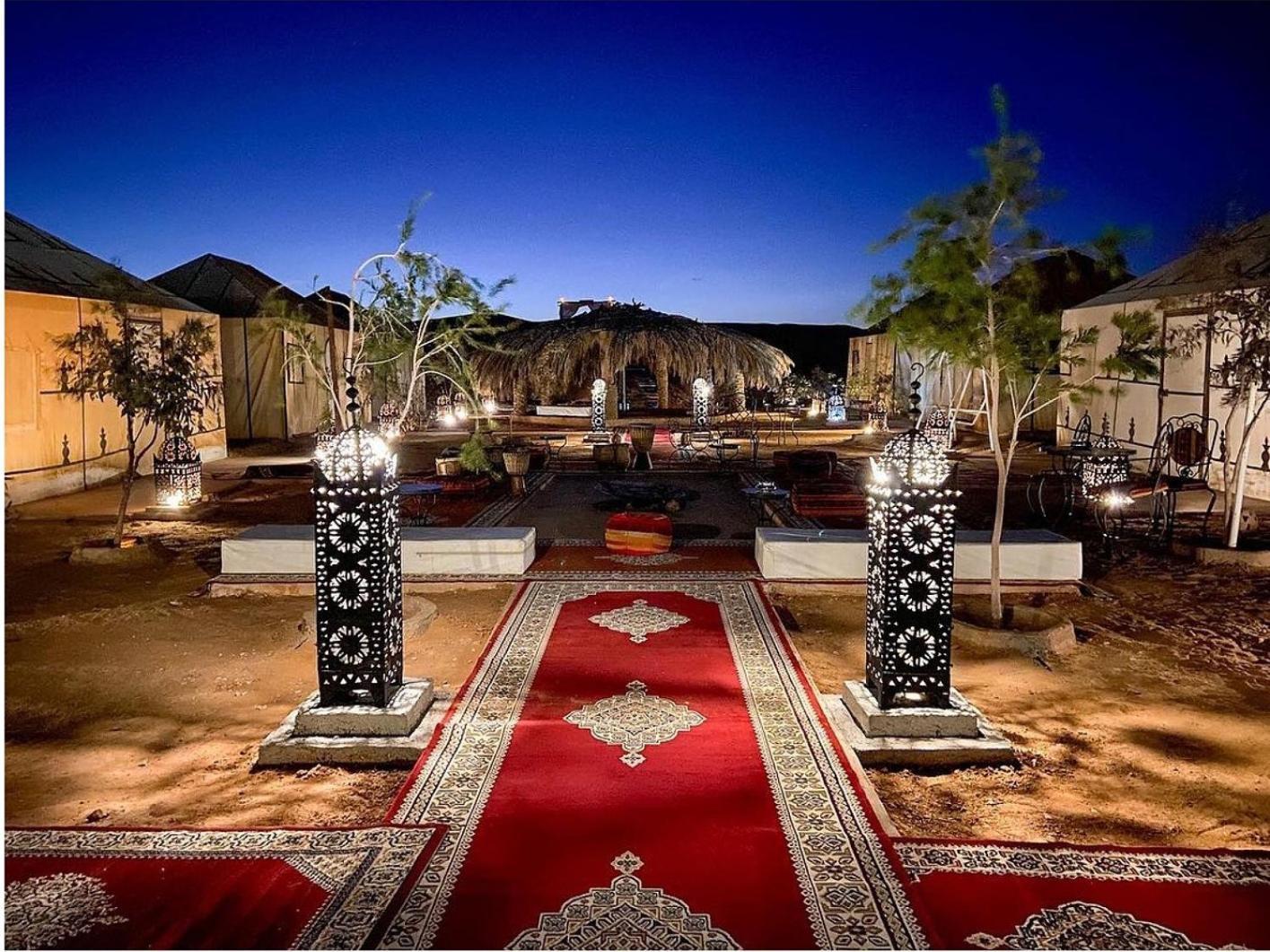 Akabar Luxury Desert Camp Merzouga Bagian luar foto